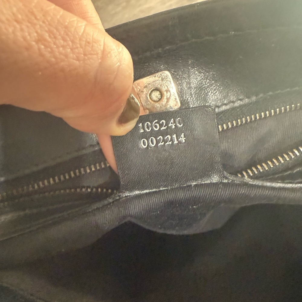 Vintage Gucci bucket purse - Picture 6 of 13
